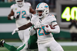 De'Von Achane gives 2-word response as Dolphins RB eyes 2,000-yard season