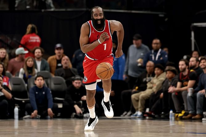 Is James Harden playing tonight against Knicks? Latest on Clippers superstar's availability (Mar. 26)